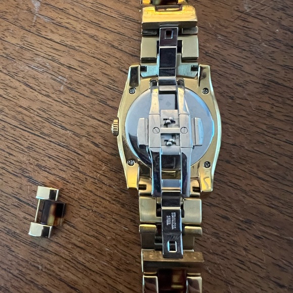 kate spade skyline tortoise watch - Picture 2 of 4